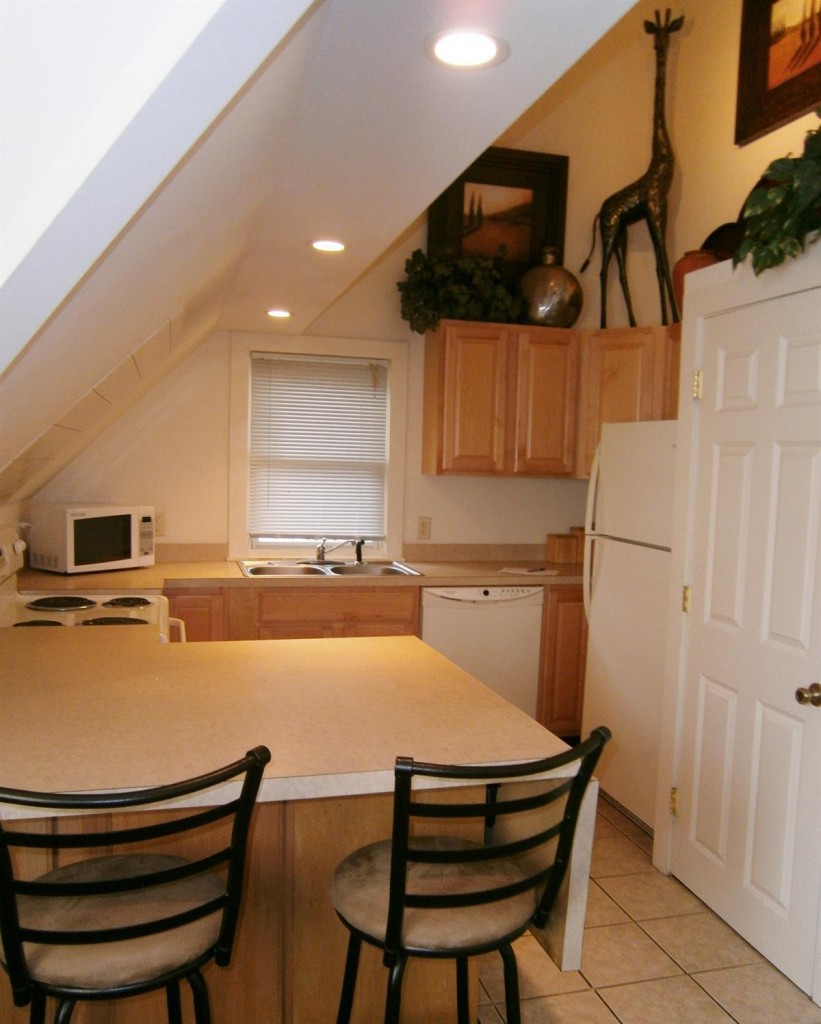cornell university student apartments 123 Highland Place, #3