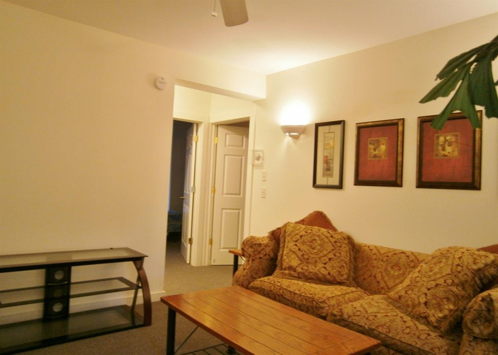 ithaca ny rentals 123 Highland Place, #2